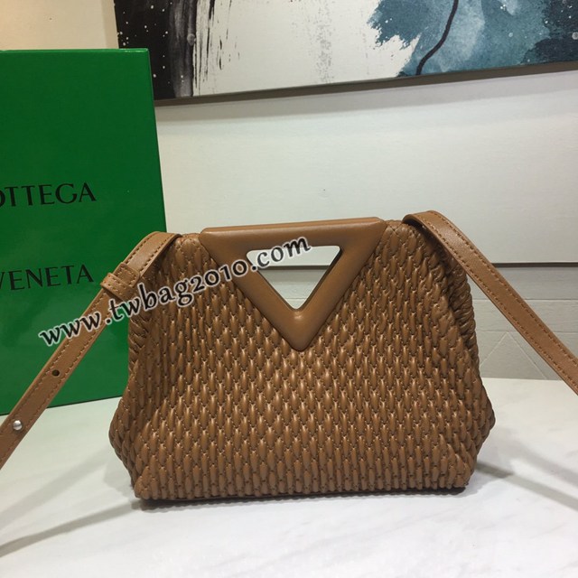Bottega veneta高端女包 8546B BV寶緹嘉2021包包最新triangle倒三角手提單肩斜挎包三角包  gxz1259